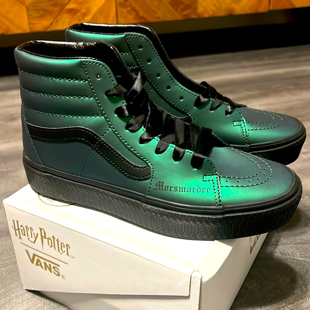 RARE VANS Harry Potter Collection